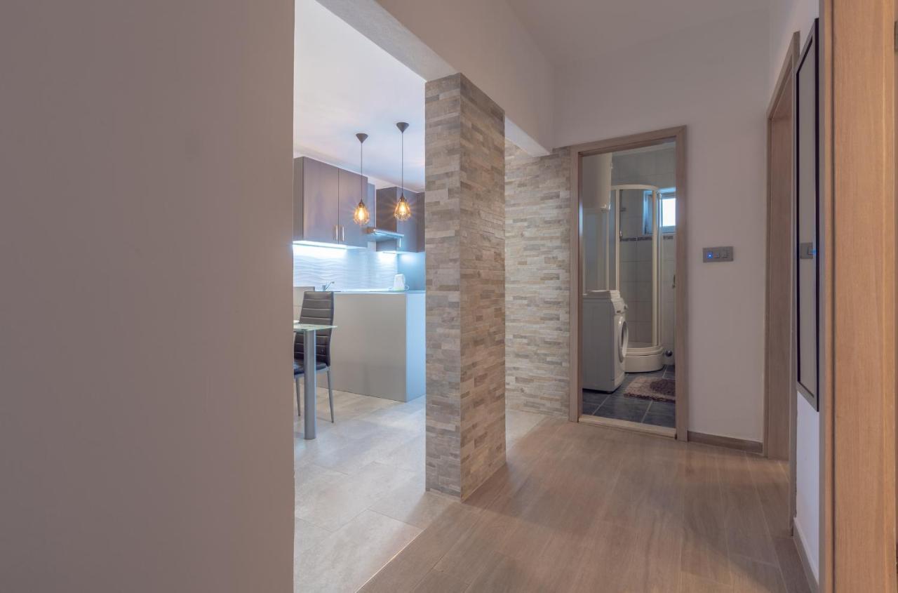 Holiday Home Insulam Mare Trogir Eksteriør bilde