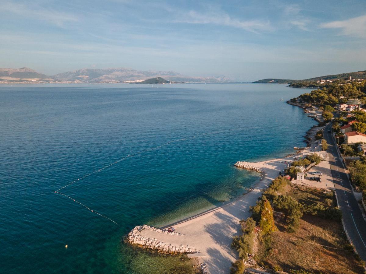 Holiday Home Insulam Mare Trogir Eksteriør bilde
